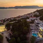 Villa Delux View