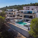 Villa Delux View *
