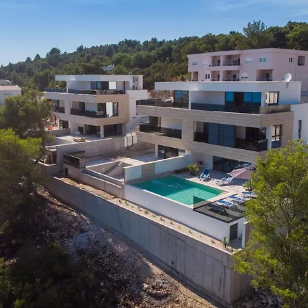 Villa Delux View *