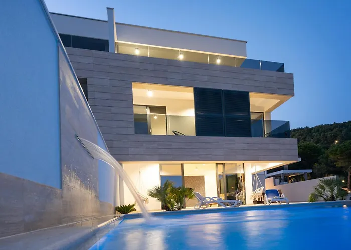 Delux View וילה *